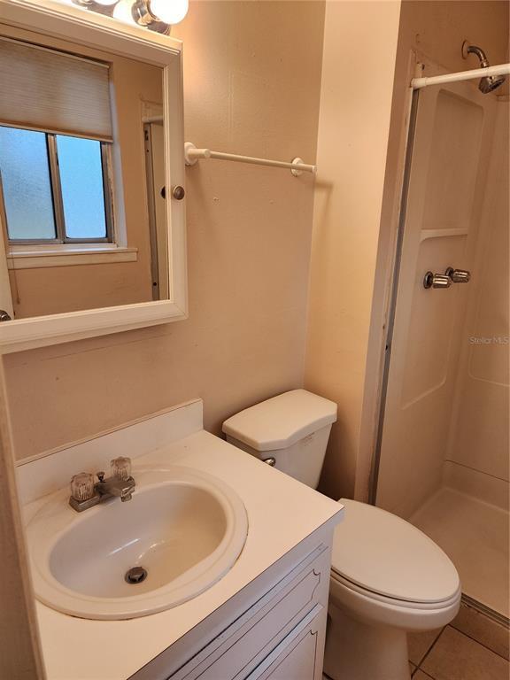 Building Photo - 2747 Kavalier Dr
