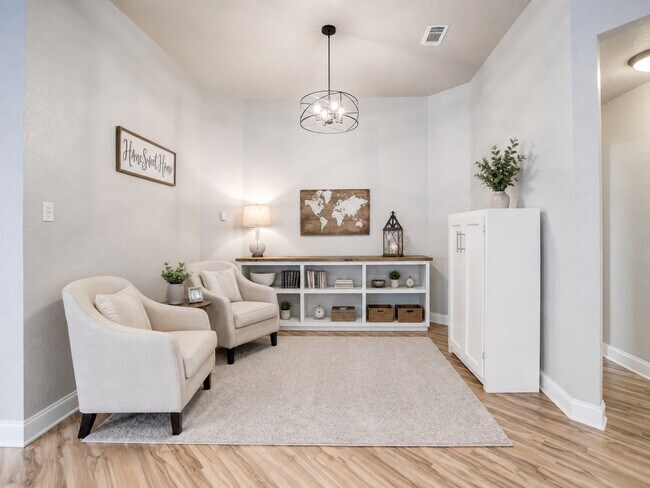 Building Photo - 4508 Stonebridge Dr