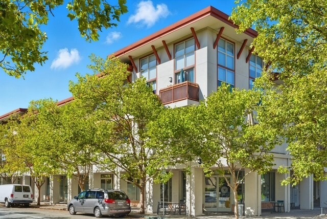 Building Photo - Park Lane Villas