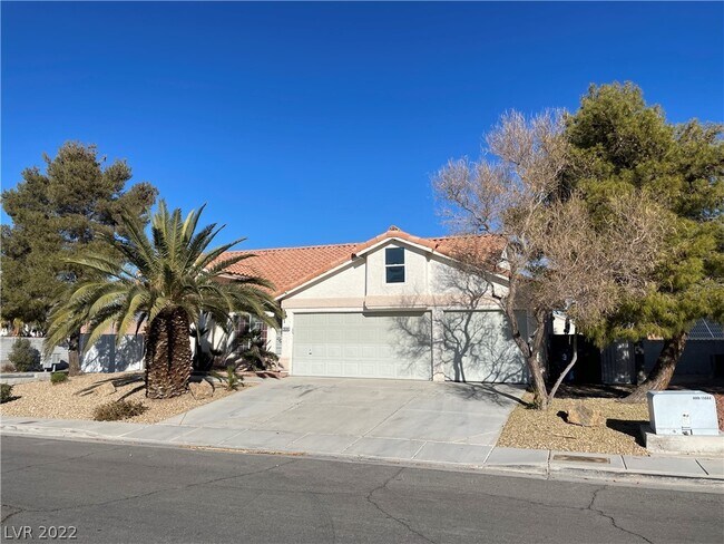 Building Photo - 7894 Lisa Marie Ct