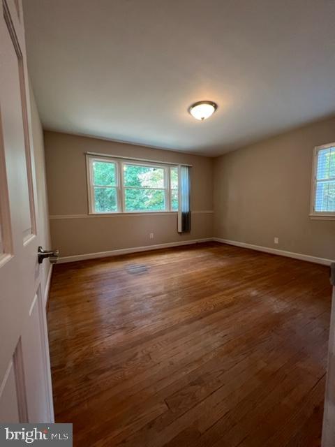 Building Photo - 3704 Bevan Dr