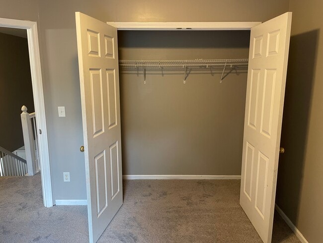 Building Photo - 5100 Hardy Ct