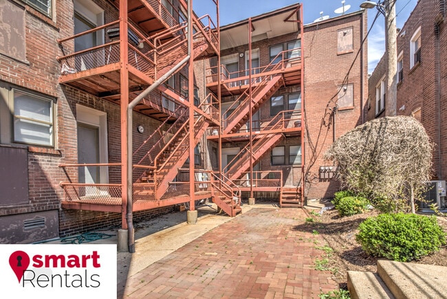 Building Photo - 1642 S 39th St