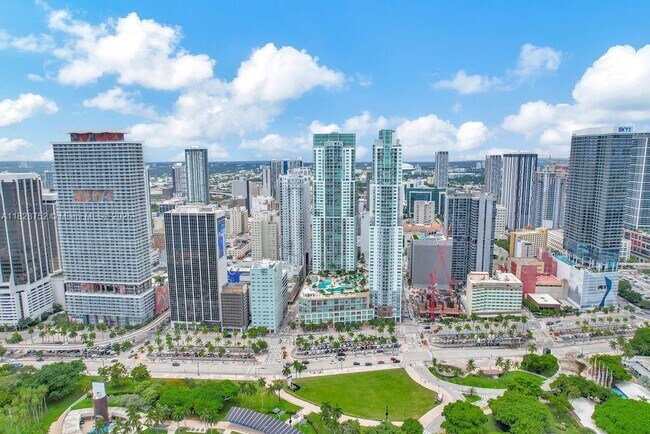 Building Photo - 244 Biscayne Blvd