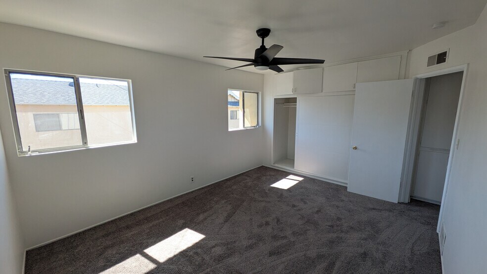 Building Photo - 416 N Marguerita Ave