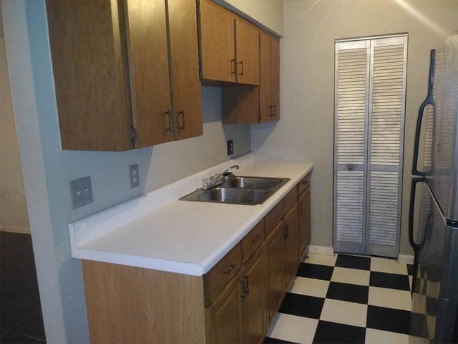 Building Photo - 1723 SW 68th Terrace