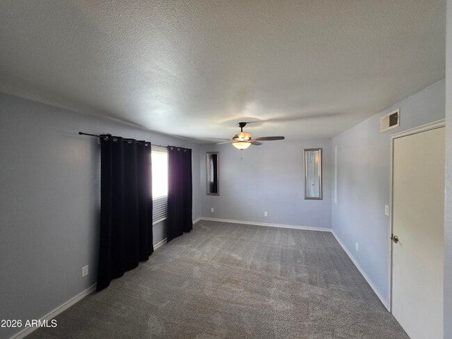 Building Photo - 8407 E Chaparral Rd