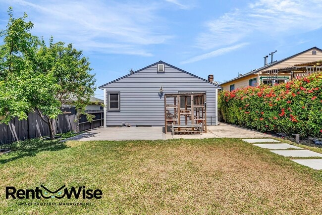 Building Photo - 5510 Plumas Ave