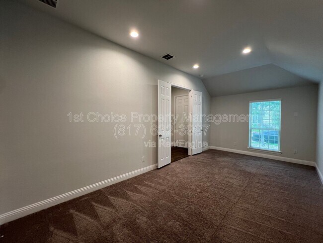 Building Photo - 15124 Roderick Rd