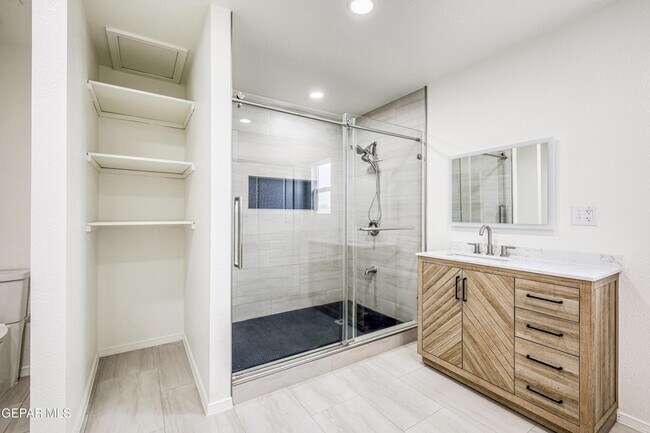 Building Photo - 6289 Cosecha Luna Cir