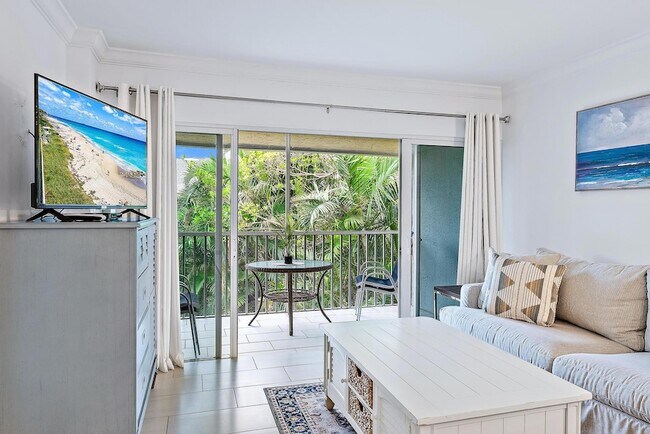 Building Photo - 2400 S Ocean Dr