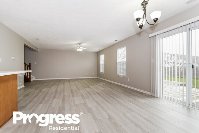 Building Photo - 15410 Wandering Way