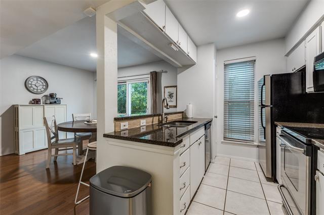 Building Photo - 4020 Holland Ave