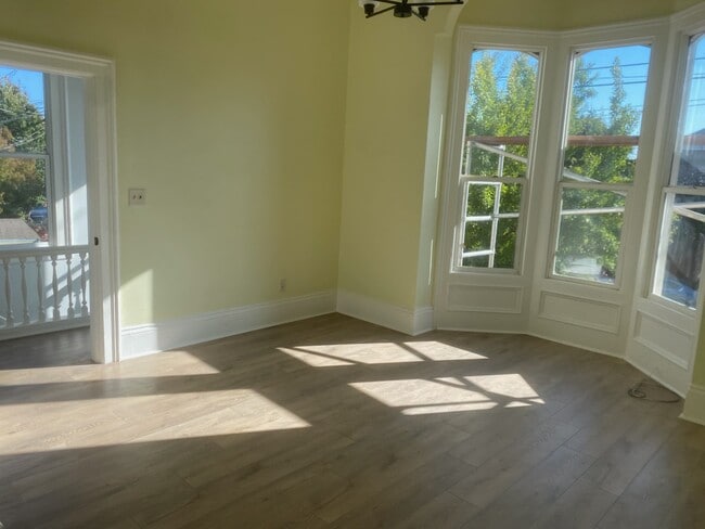 Building Photo - 1640 12th St