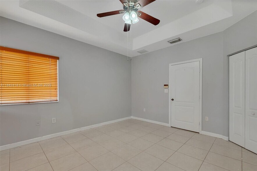 Building Photo - 16633 SW 50th Ter