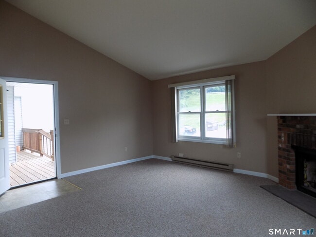 Building Photo - 34 Valley Dr