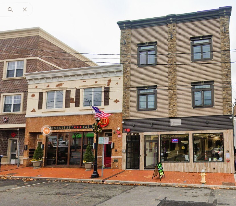 Building Photo - 415 New York Ave