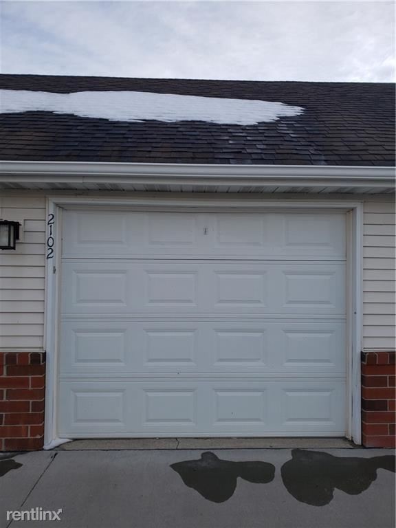 Building Photo - 6440 EP True Pkwy