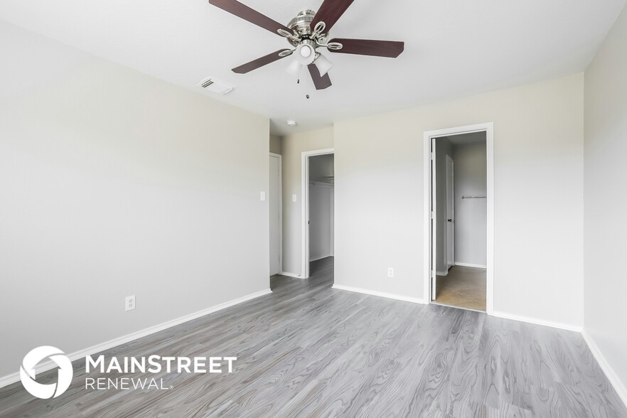 Building Photo - 6607 Flatstone Pass