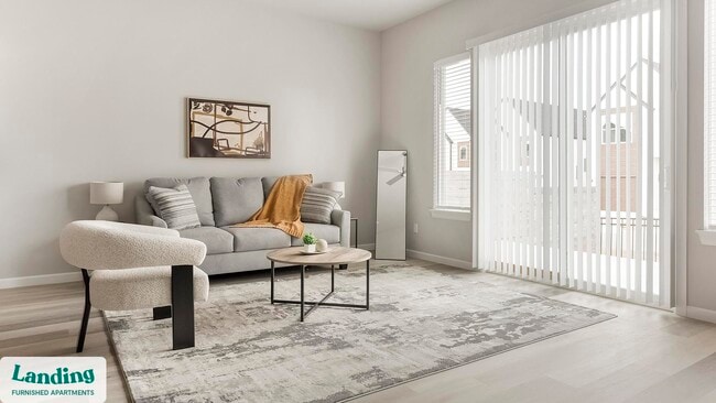 Building Photo - 3401 Redbud Ln