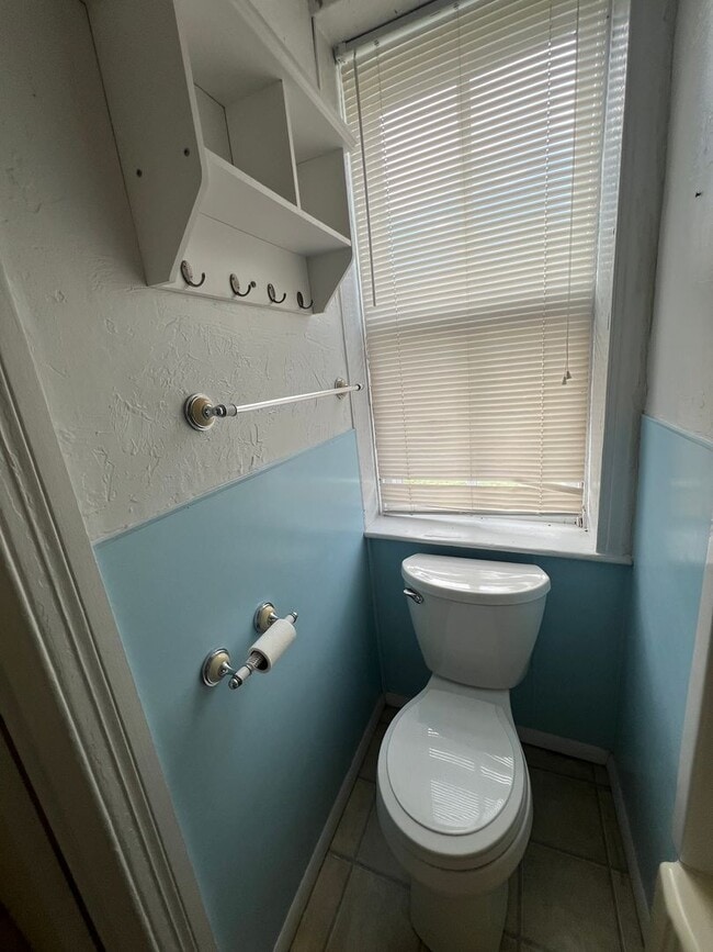 Building Photo - 201 Nashville Blvd