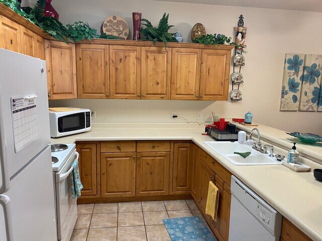 Building Photo - Charming 2 bed 2 bath home in Millcreek Townhomes in Washington, UT