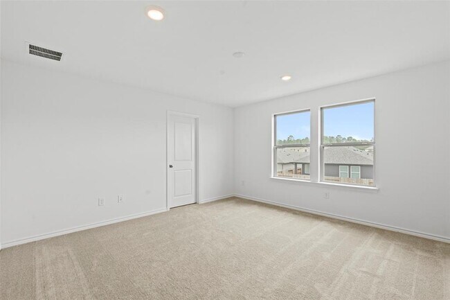 Building Photo - 15226 Cyn Rpds Rd