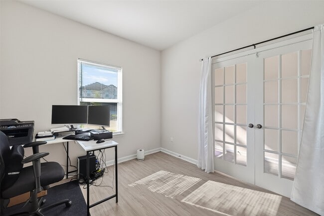 Building Photo - 3318 Brushy Marsh Dr