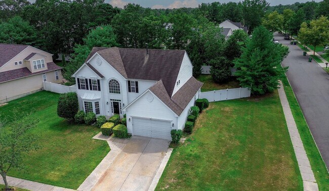 Building Photo - 120 Trotter Road