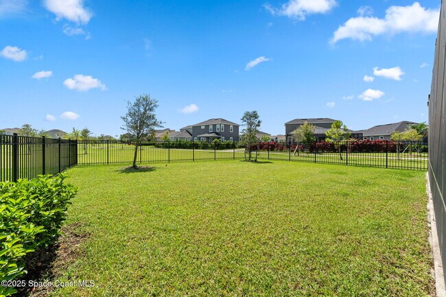 Building Photo - 8215 Millbrook Ave