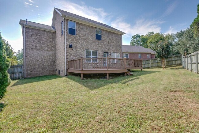 Building Photo - 832 Pisgah Park