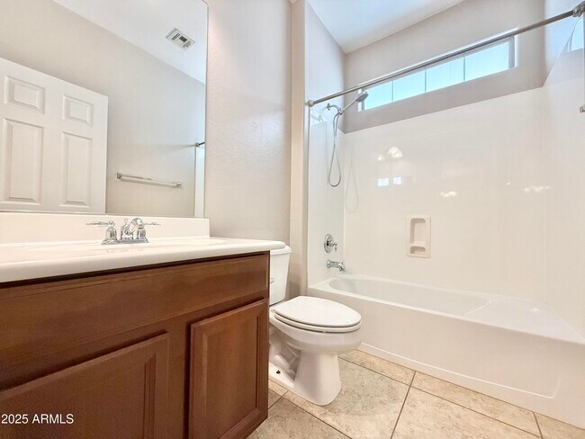 Building Photo - 2849 E Fandango Dr