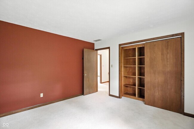 Building Photo - 781 Dayton Dr