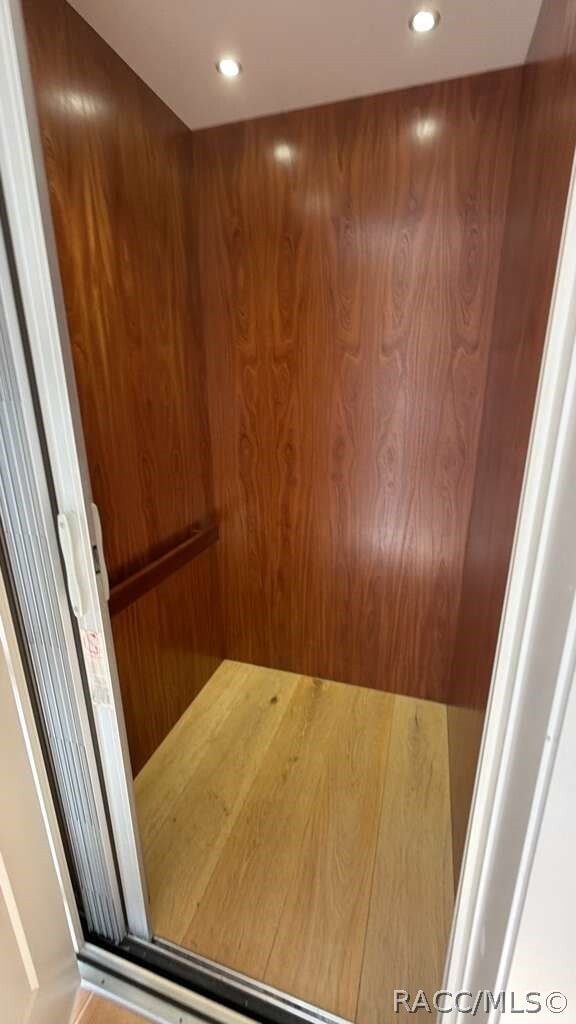 Building Photo - 1345 NW 20th Ave