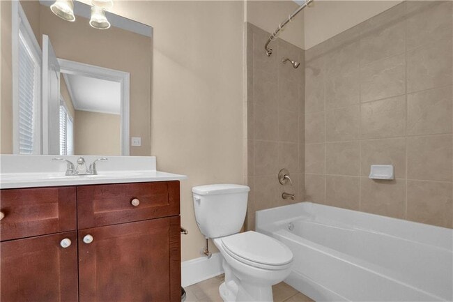 Building Photo - 1664 Mosaic Way