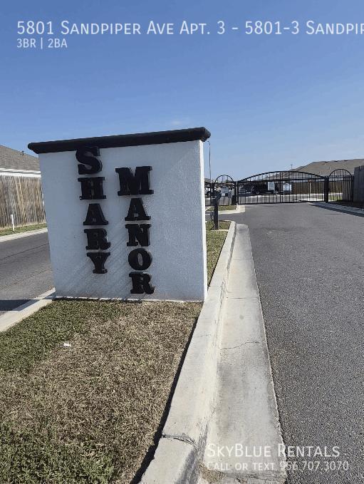 Building Photo - 5801 Sandpiper Ave