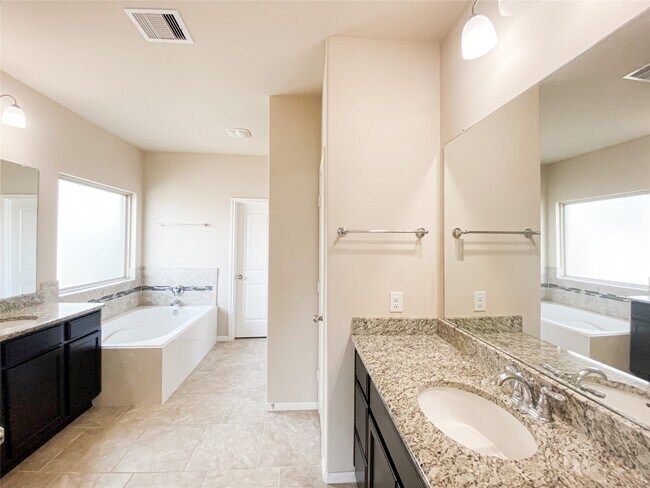 Building Photo - 9610 Cheat Mountain Ct