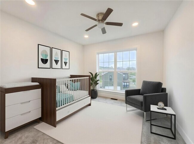 Building Photo - 317 Palisade Wy