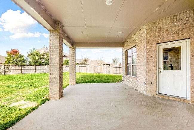 Building Photo - 3318 Elizabeth Springs Ct
