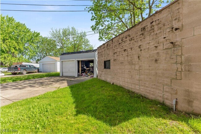 Building Photo - 8341 Garfield Blvd
