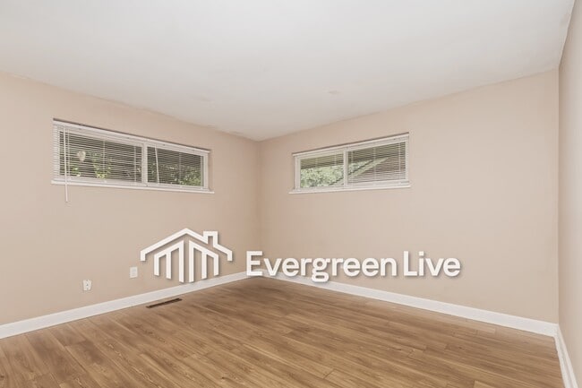 Building Photo - coming soon