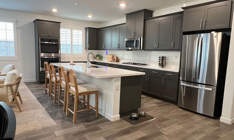 Building Photo - 16746 Mistletoe