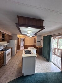 Building Photo - 13347 Private Rd 231