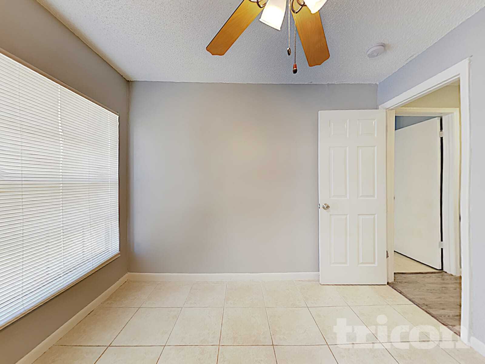 Building Photo - 603 Ephrata Dr