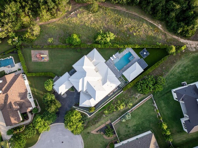 Building Photo - 716 Crestone Stream Dr