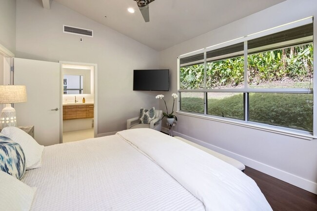 Building Photo - 3473 Paty Dr