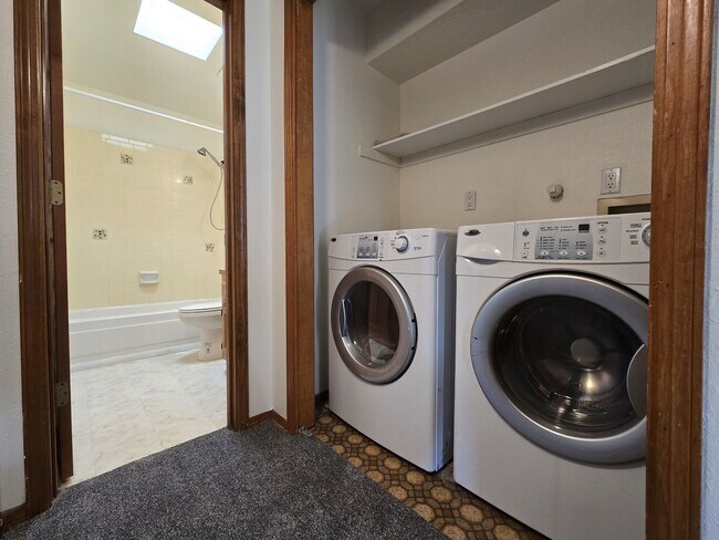 Building Photo - 157 Calle Don Jose