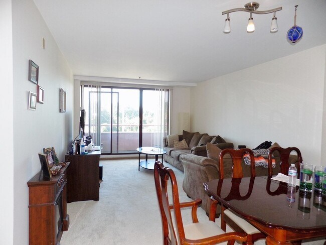 Building Photo - 350 Revere Beach Blvd