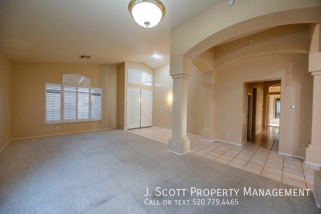 Building Photo - 14442 N 15th St