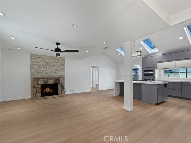 Building Photo - 2815 E Coolidge Ave